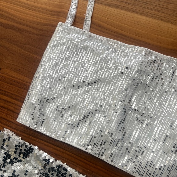 BUNDLE - Silver Sequin Top & Skirt Set - Small - Picture 6 of 6